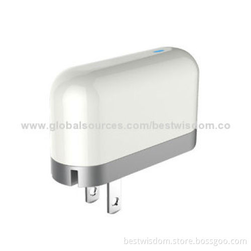 Dual USB Charger for Apple's iPhone/iPad or Tablet PC, Original Stand Design and Intelligent IC